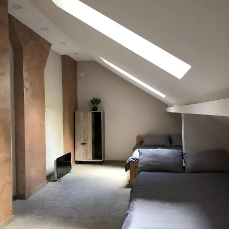 King Milans Apartament Belgrad